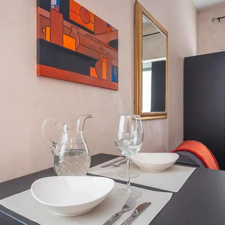 La Casetta Del Borgo Dipinto By Wonderful Italy Apartment Turin